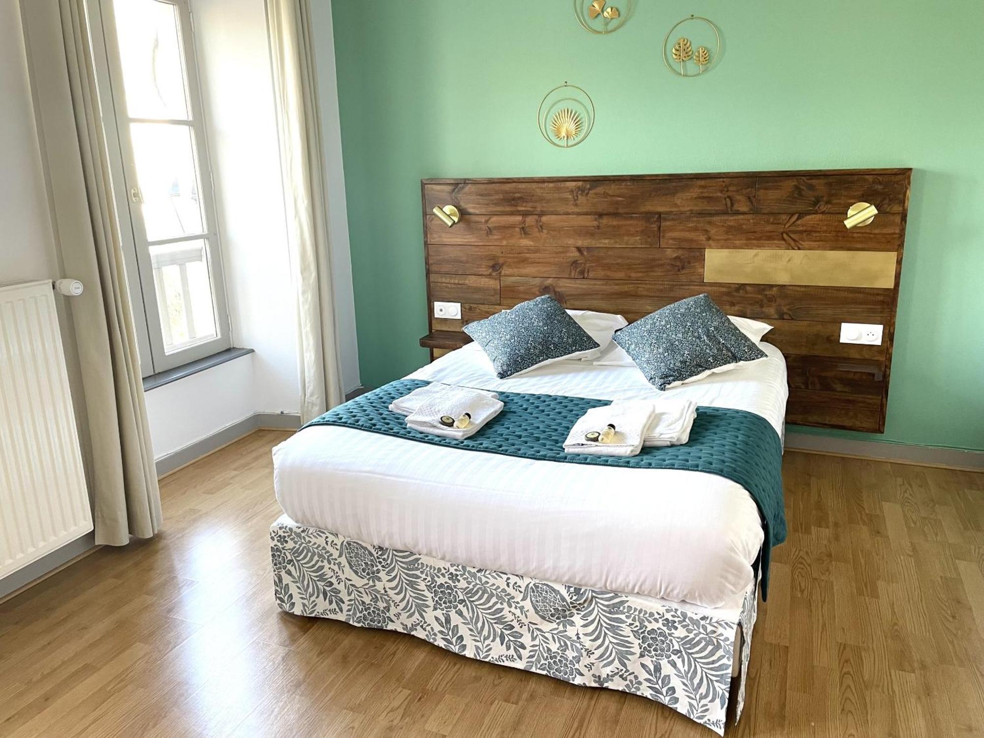 Hotel La Cuisine Des Lulus Montainville  Bilik gambar