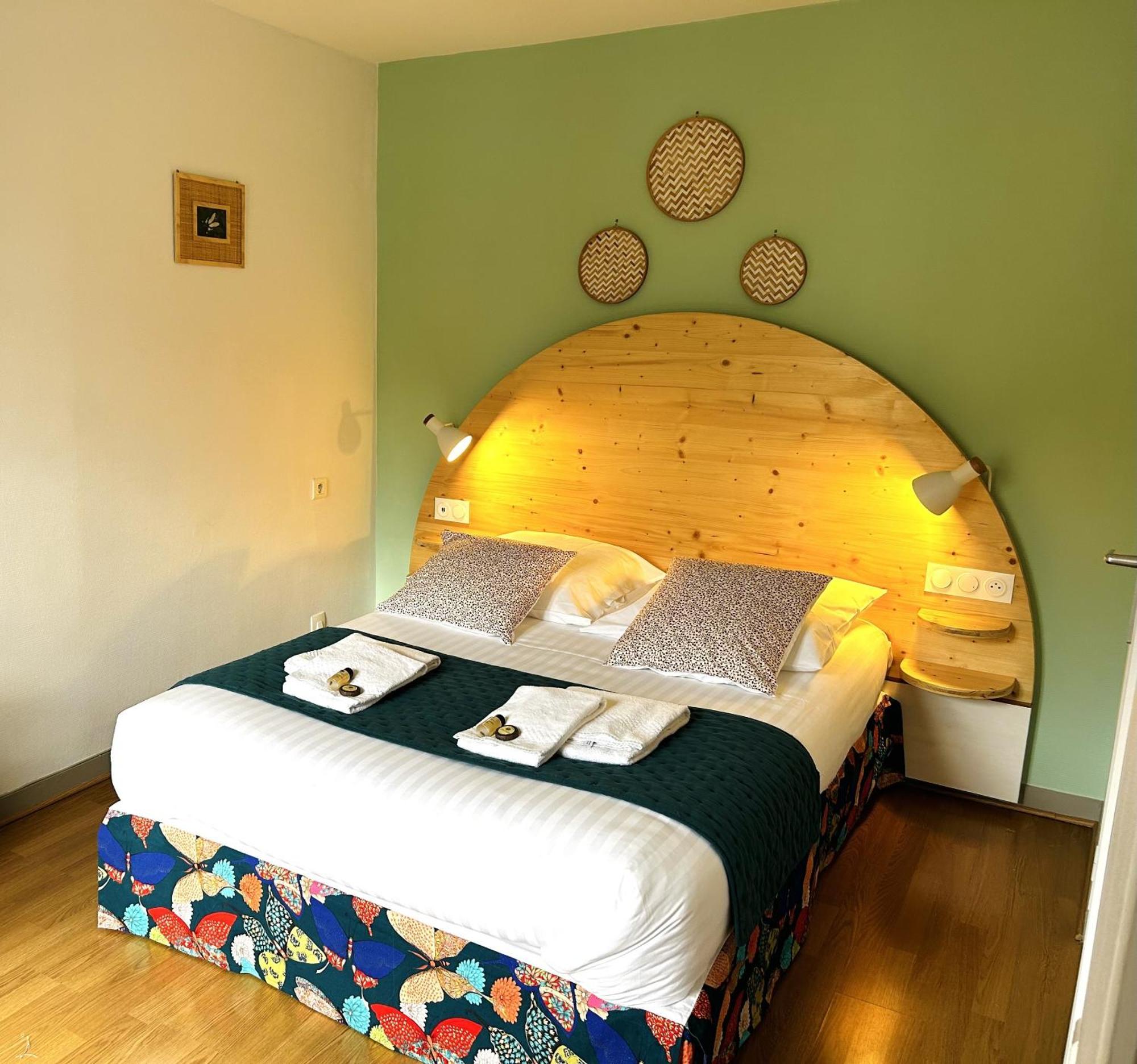 Hotel La Cuisine Des Lulus Montainville  Bilik gambar
